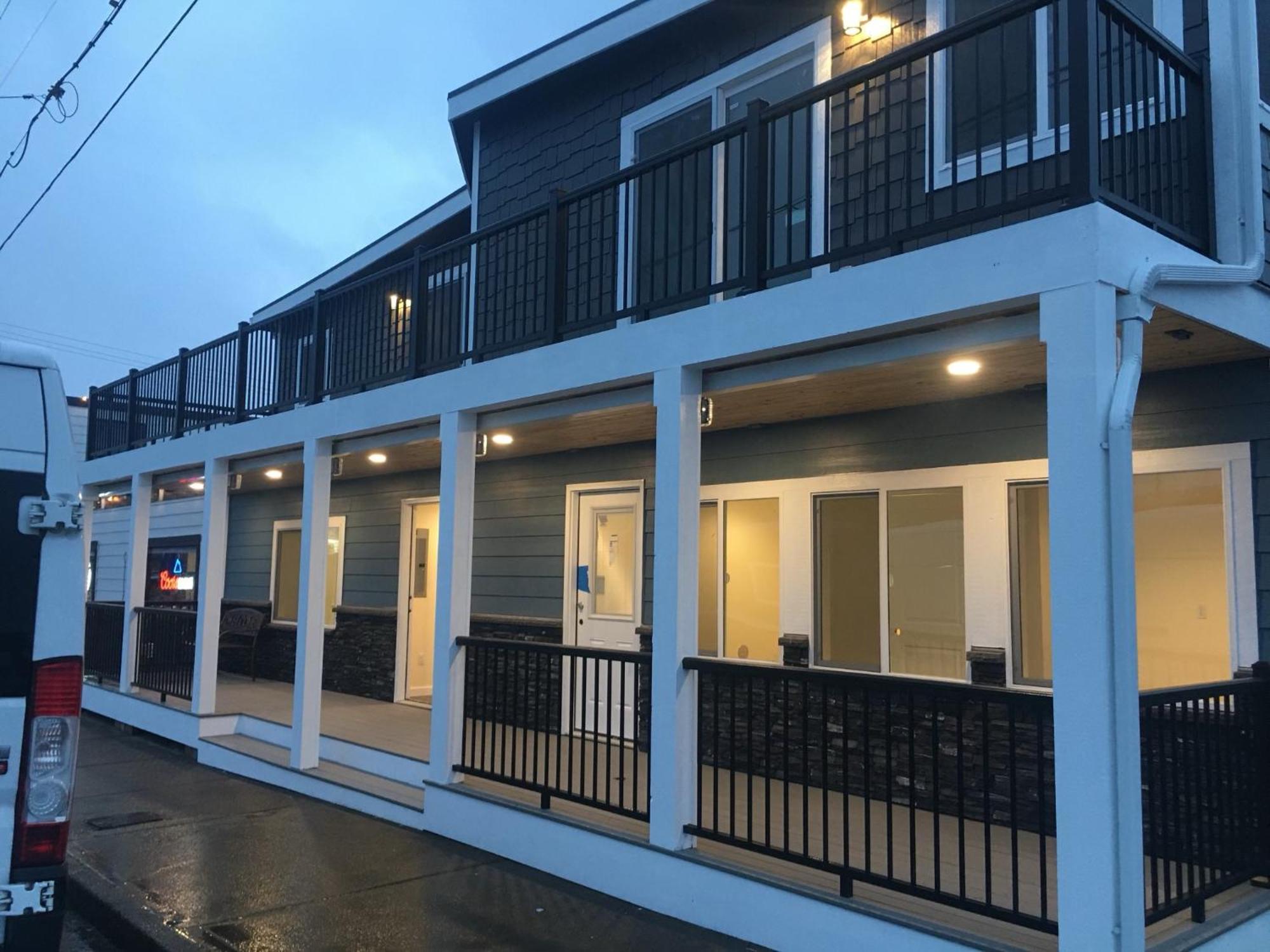 Dock Street Inn Westport Bagian luar foto
